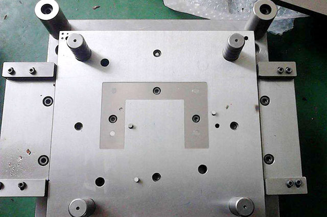 2020090201.jpg 五金模具加工需要多長時間?