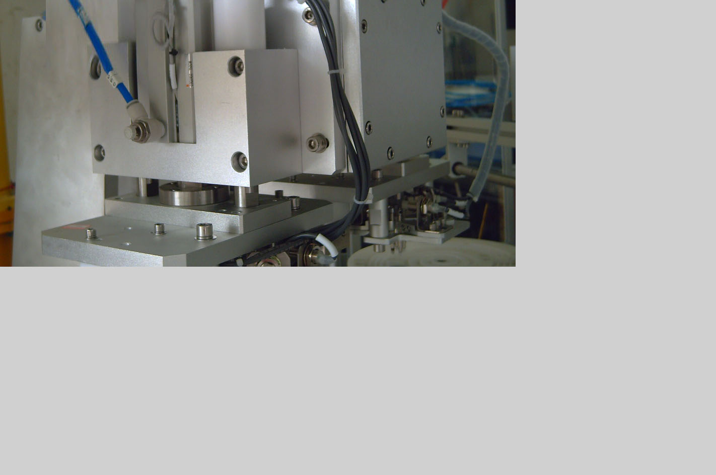 鈦合金多方面用途制造高精密零部件