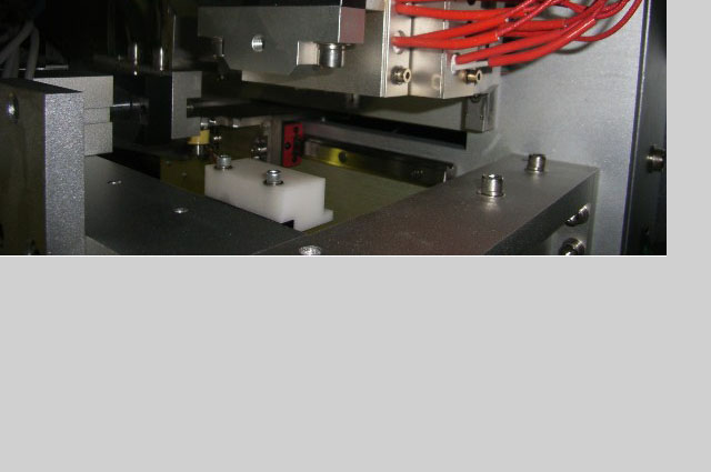 如何選擇鋁腔體CNC加工方法？怎么解決鋁腔體CNC加工精度問題呢？