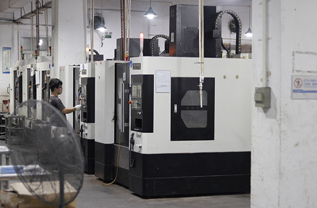 CNC數(shù)碼零件加工與一般數(shù)控加工相比有什么優(yōu)點？