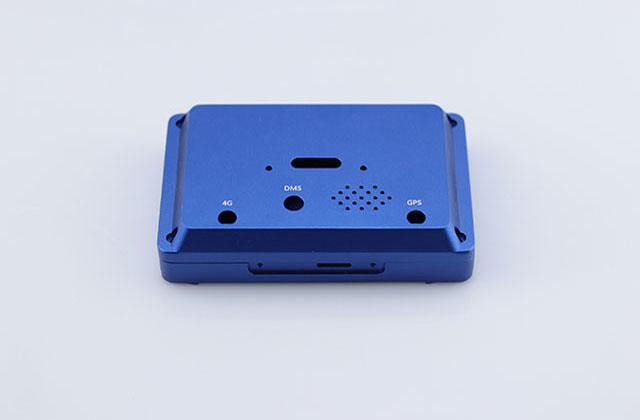 如何選擇五軸CNC加工中心，它的結(jié)構(gòu)特點(diǎn)和整體優(yōu)勢有哪些？