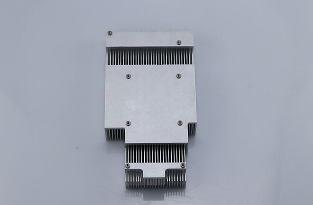 鋁合金零部件常用的粗加工的方法有哪些？