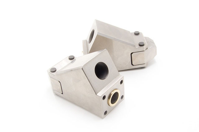 機械零件加工廠